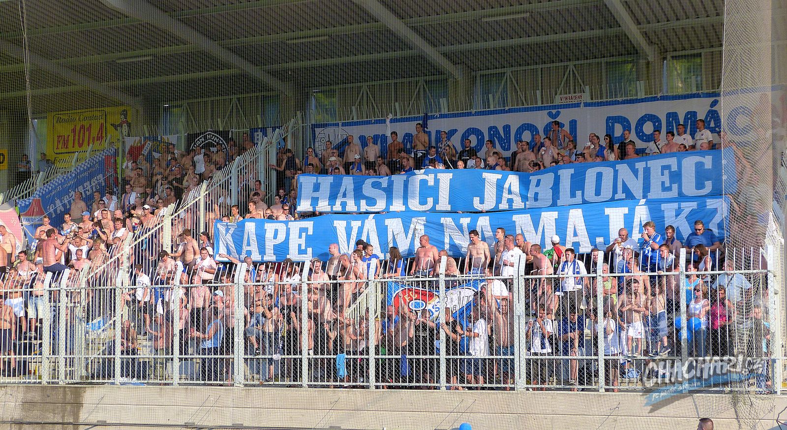 jablonec_fcb_12-13_4.jpg (500 KB)