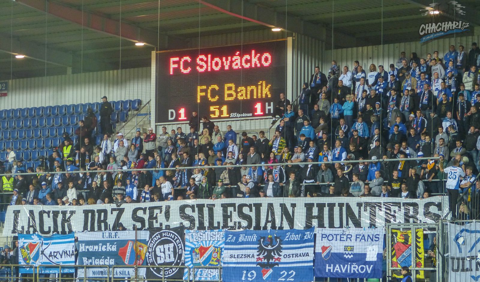 slovacko_fcb_14-15_3.jpg (355 KB)