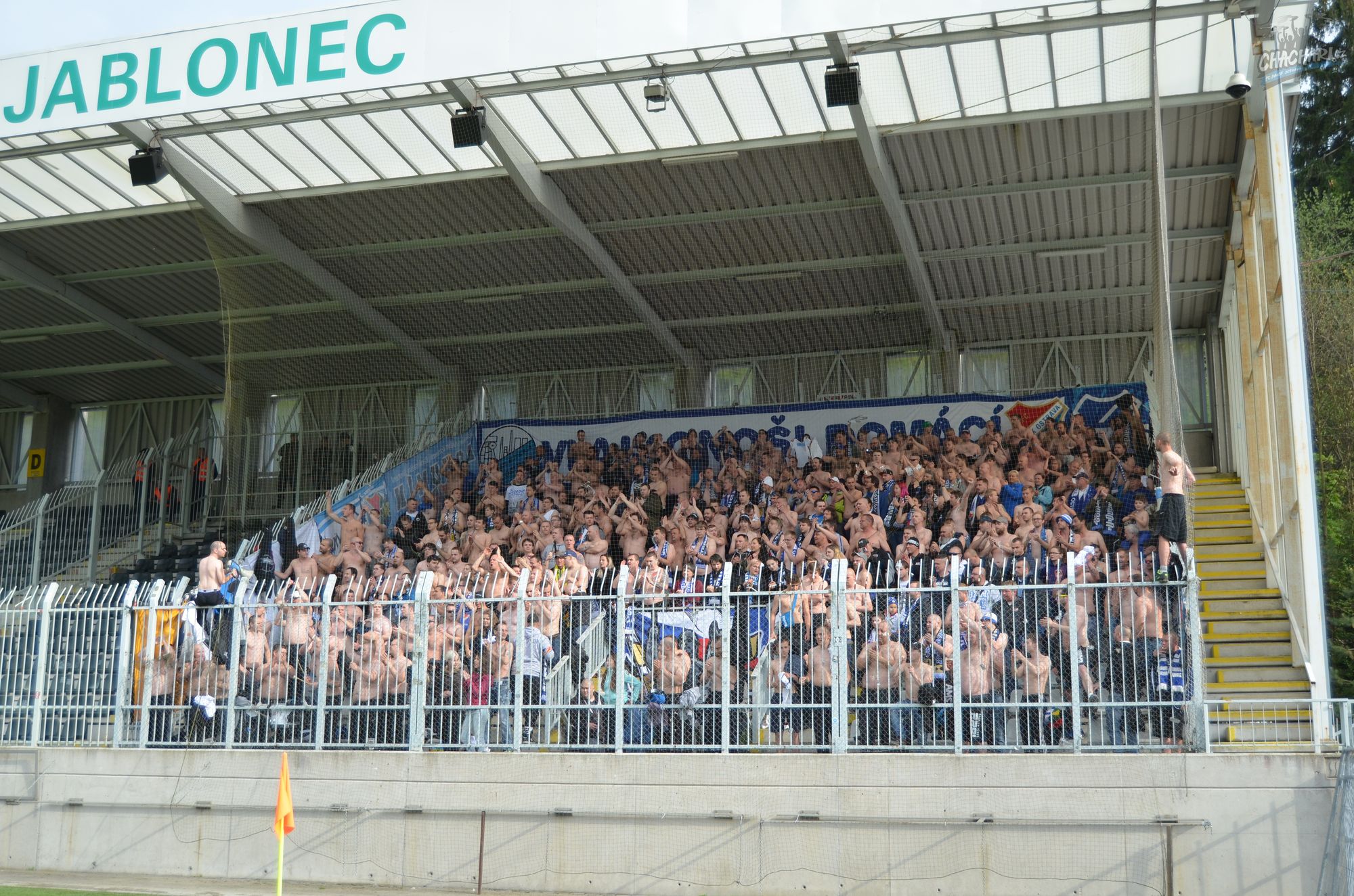 jablonec_fcb_18-19_2.jpg (570 KB)