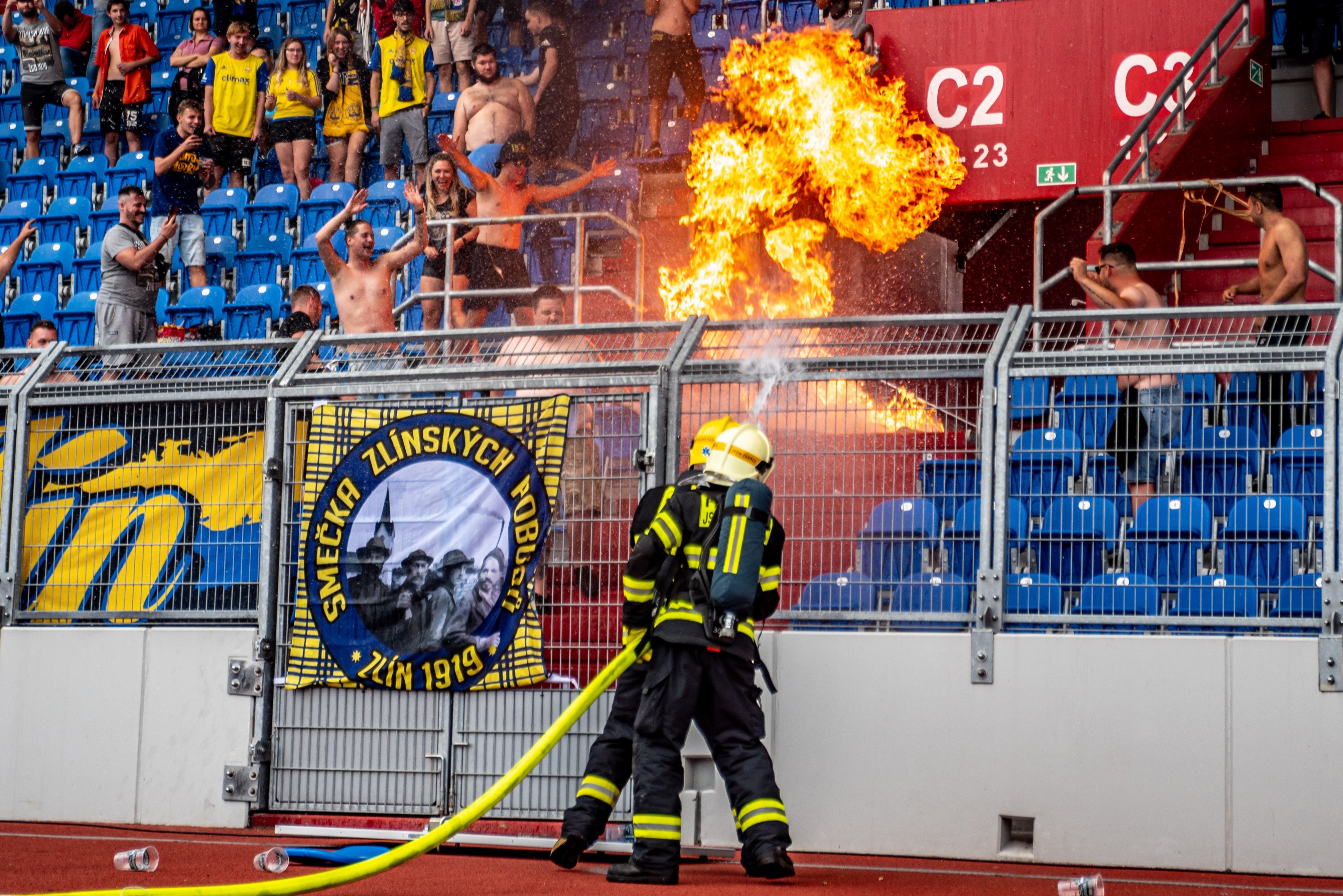 fcb-zlin-22-23_4.jpg (2.08 MB)